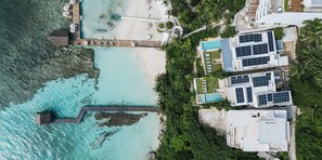 On the beach, sun loungers, beach towels - Villa Chan Kah (Isla Mujeres)