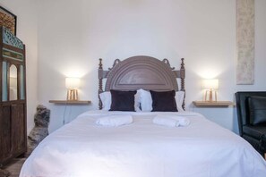 Silitysrauta/-lauta, internet, vuodevaatteet