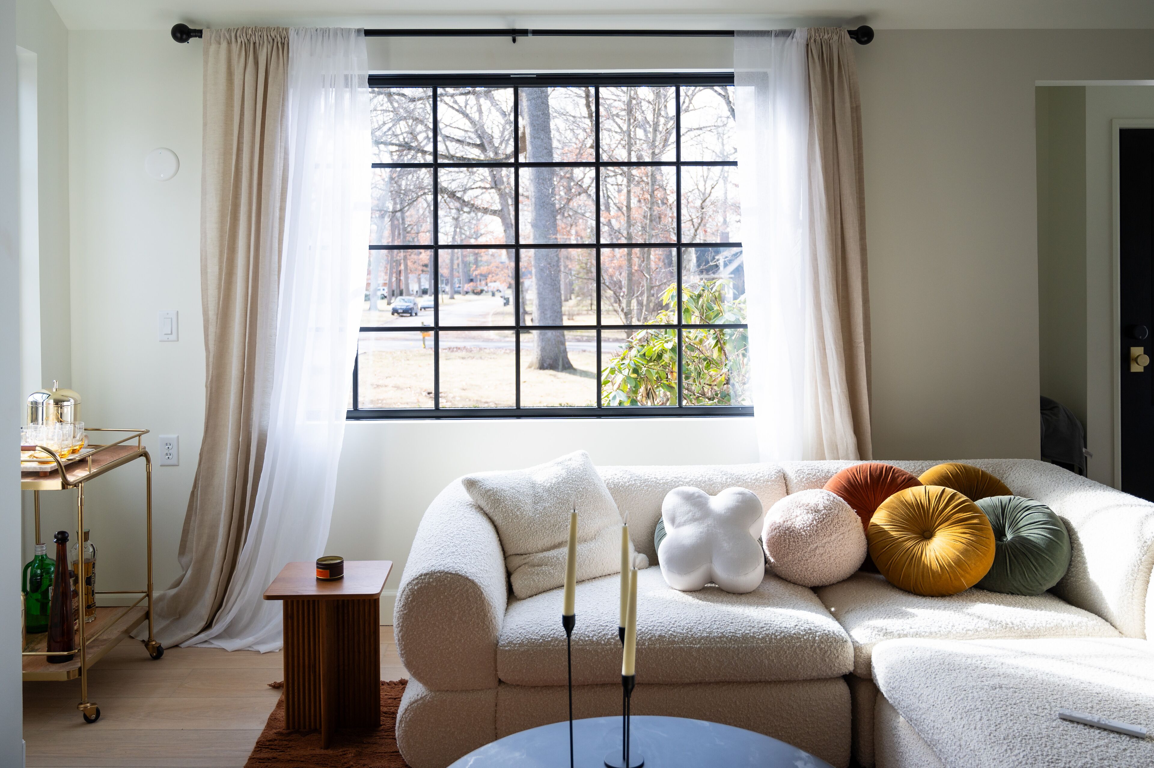 5-bedroom luxury home, walking distance to Notre Dame
