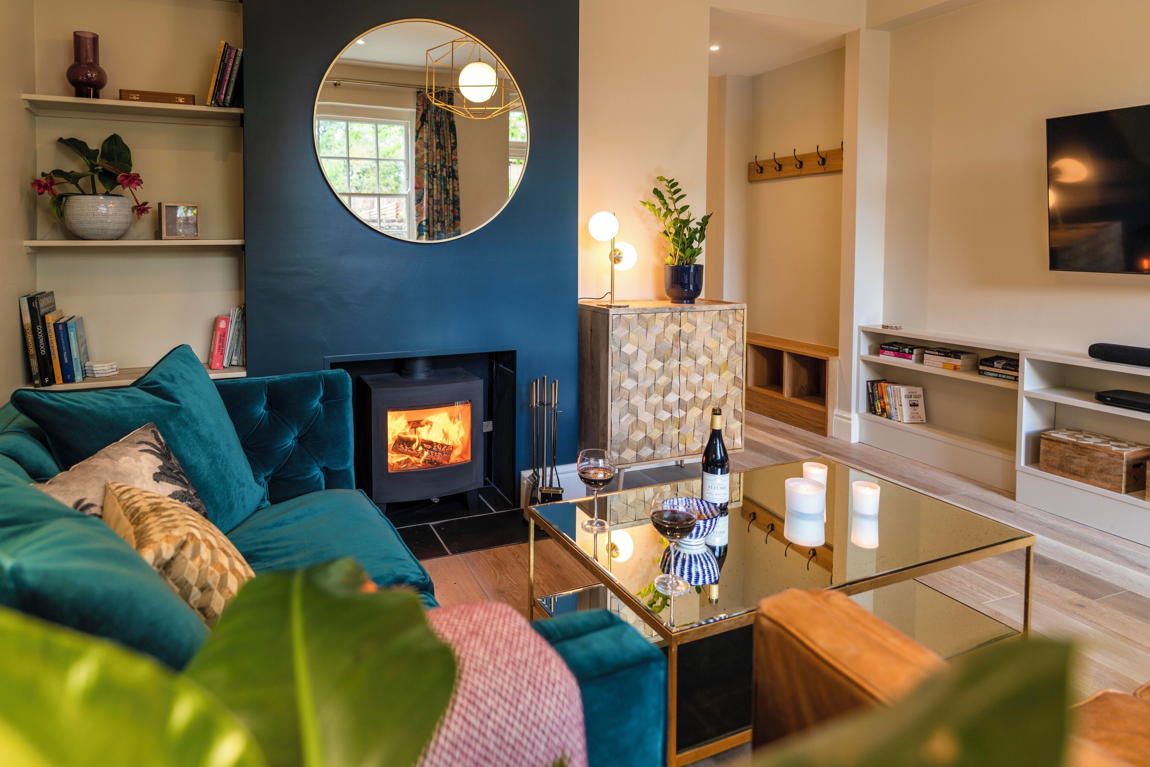 Smart TV, fireplace, books