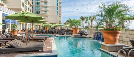 Sisäuima-allas, ulkouima-allas