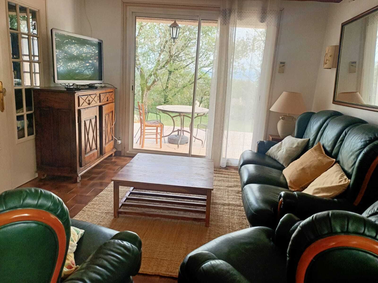 TV, books