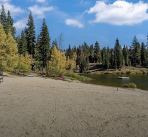 Beach - Pet Friendly Condo Across From Bear Valley Lodge (Bear Valley)