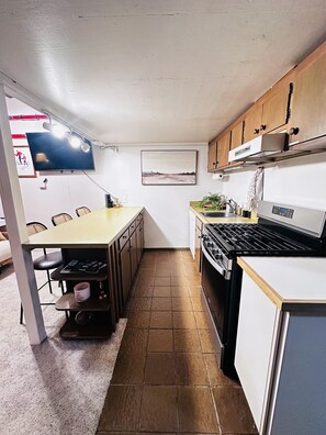 Private kitchen - Pet Friendly Condo Across From Bear Valley Lodge (Bear Valley)