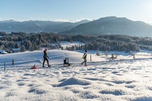 Snow and ski sports - Holiday apartment Ammerglück "Superior" in Oberammergau (Oberammergau)