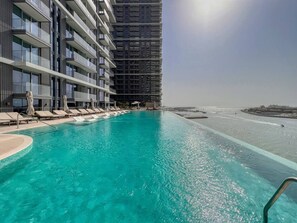 Comfort Apartment | 2 bedrooms, soundproofing, iron/ironing board, free WiFi - Sea view 2BR Beach Isle (Dubai)