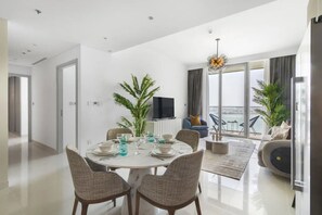 Comfort Apartment | 2 bedrooms, soundproofing, iron/ironing board, free WiFi - Sea view 2BR Beach Isle (Dubai)