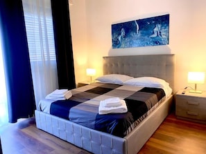 Deluxe Double or Twin Room, 1 Double Bed | Down duvets, desk, laptop workspace, soundproofing - B&B i miti dell'Etna (Catania)