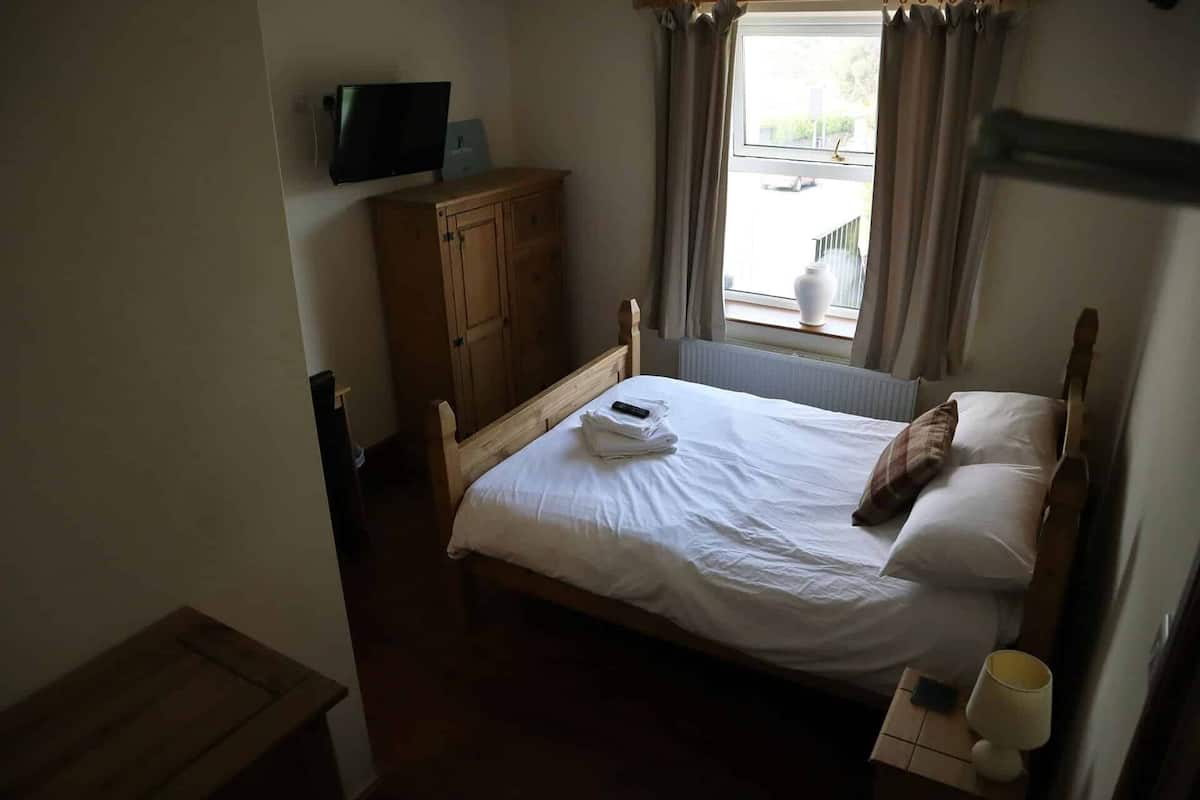 Chambre Double Confort, 1 lit double, salle de bains privée