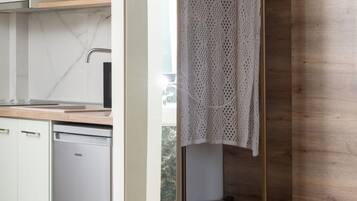 Blackout curtains, soundproofing, free WiFi