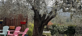 Aurora, 3 bedroom house with air conditioning, wifi,  garden and shared pool