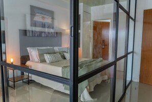 1 bedroom, desk - Cramer 1002 in Buenos Aires (Buenos Aires)