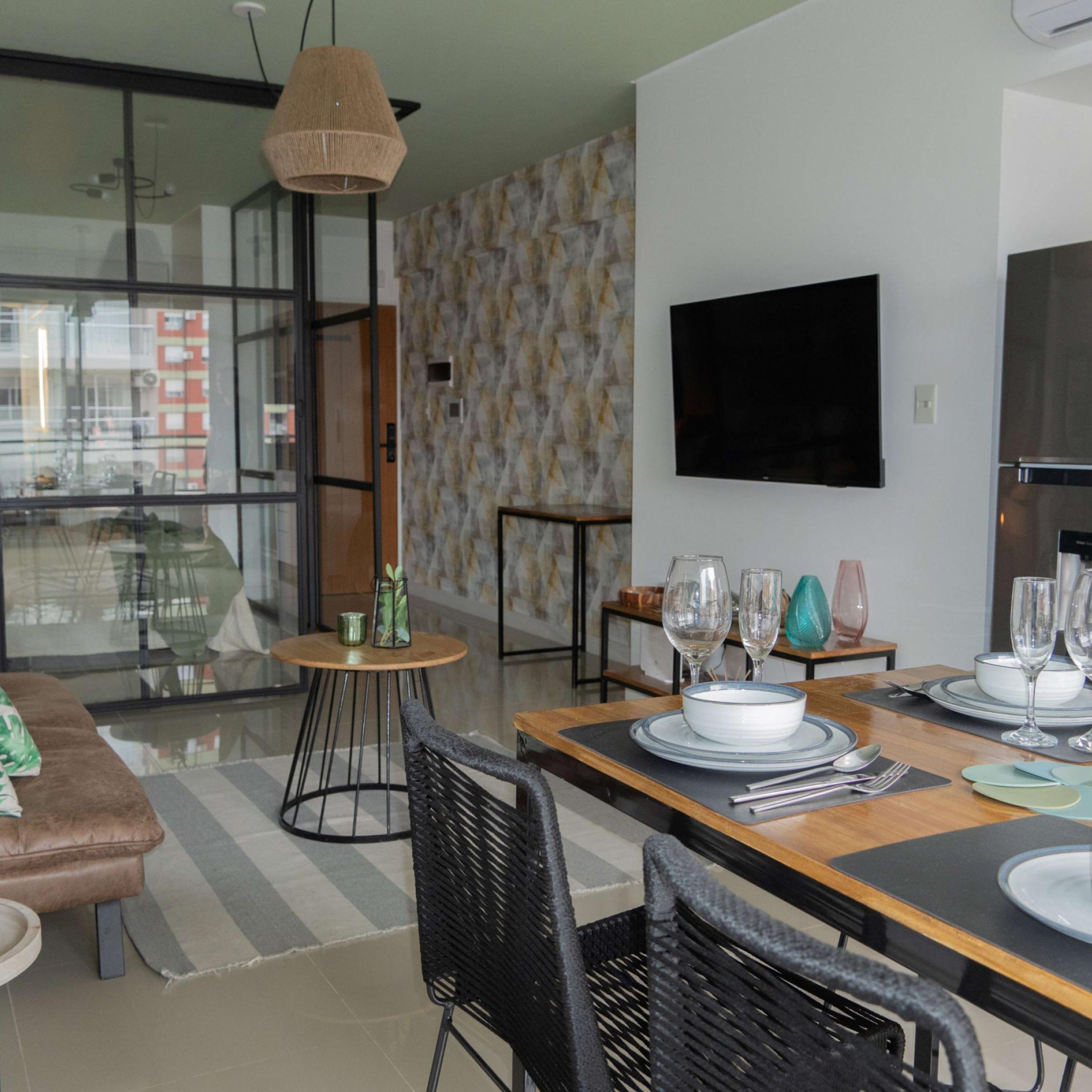 公寓 | 1 間臥室、書桌