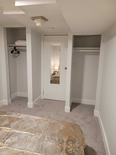 Serene Private Basement in Allandale, Edmonton - Close to UofA