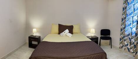 Habitación | 12 dormitorios, wifi gratis, ropa de cama