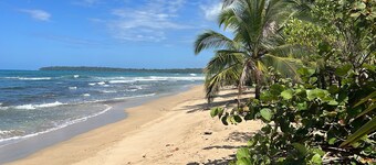 Charming 2 bedroom house with fiber optic in cocles Puerto Viejo de Talamanca