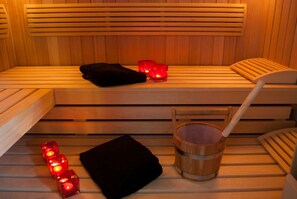 De Boerenschuur | Private pool - Lamperse hei (Wanroij)