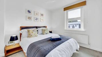 House | 2 bedrooms, free WiFi, bed sheets