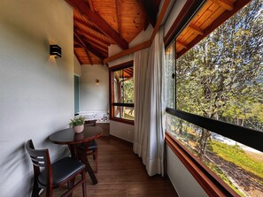 Deluxe-Chalet | 1 Schlafzimmer, Zimmersafe, individuell dekoriert
