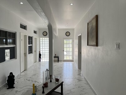 Thebreeze can Accommodate up to 30 People