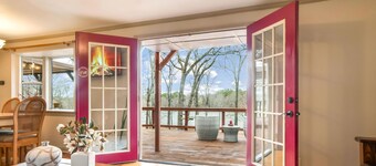 Lake Fork Waterfront Cabin-Private Boat Ramp Boat Dock Fishing