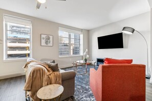 Televisor, videojocs i futbolí 