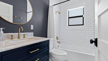 獨棟房屋, 3 張單人床 (Casa Sunshine NEW) | 浴室