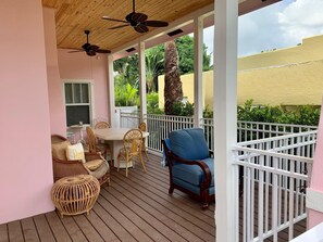 House, Multiple Beds (Nini's Cottage 4bd 3ba Vacation Renta) | Terrace/patio - Nini's Cottage 4bd 3ba Vacation Rental (West Palm Beach)