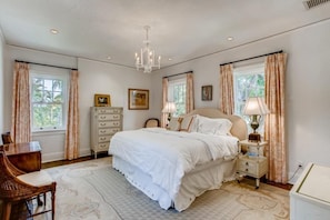 Maison, Plusieurs lits (Villa Blanca  4bd 3.5ba  Private Pool) | 4 chambres