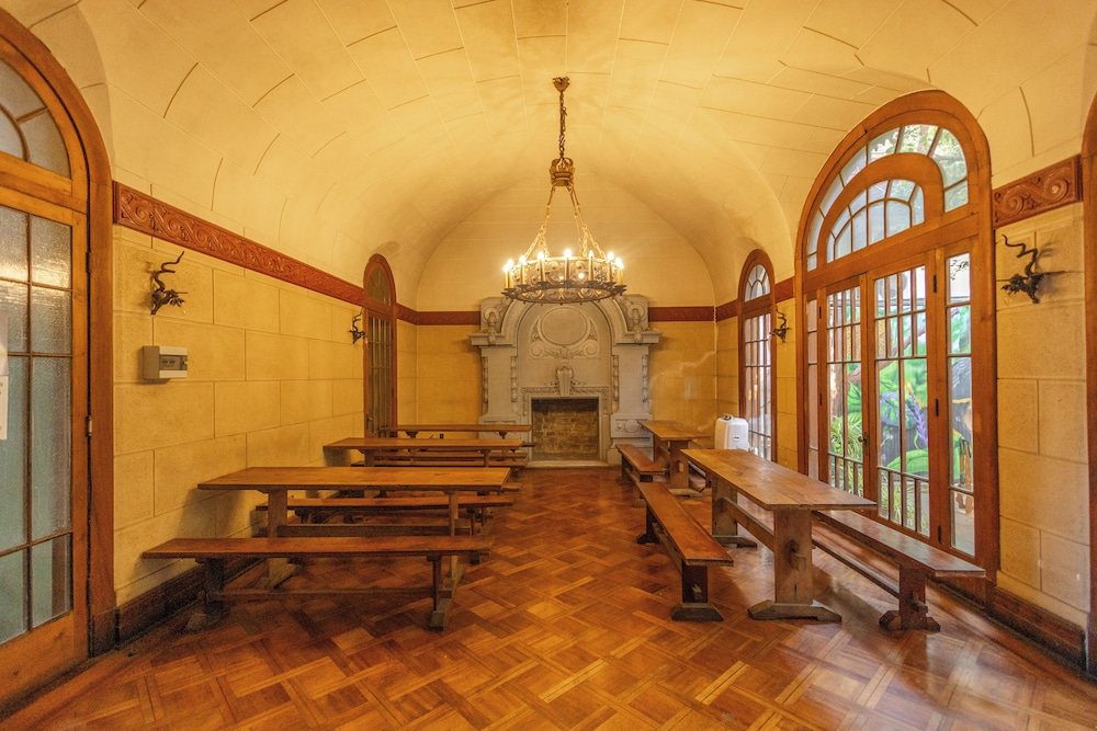 The Red House Hostel by null