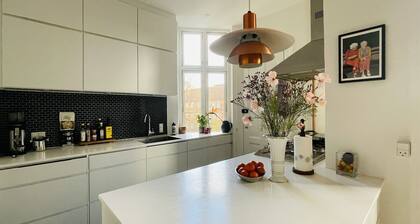 City Apartment in Frederiksberg with 2 bedrooms sleeps 4