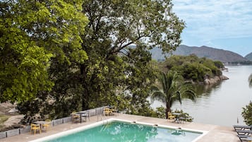 Piscina externa