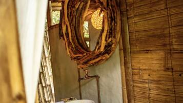 Bangalô standard | Banheiro