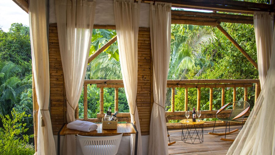 POINCOS ECO HOTEL