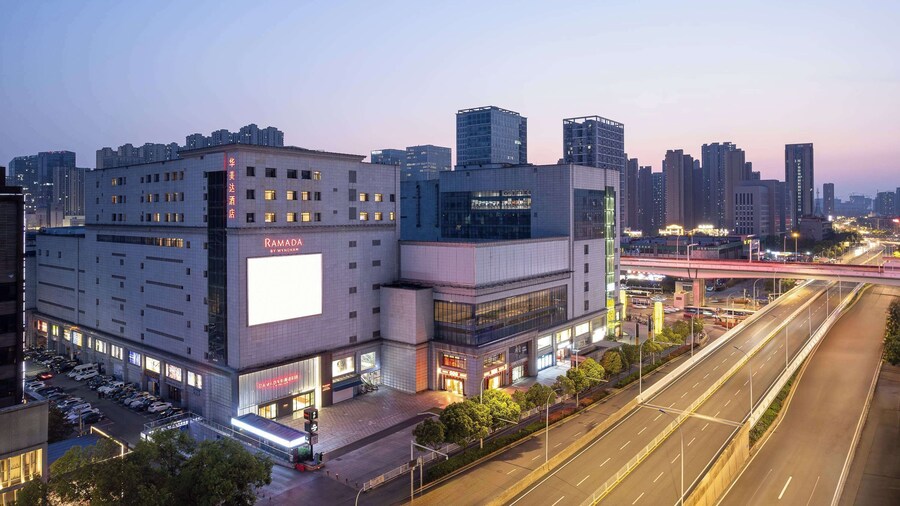 Ramada BY Wyndham Wuhan Wangjiawan