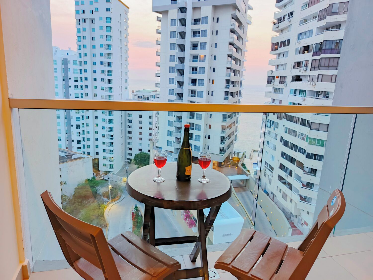 Thành phố nhìn từ nơi lưu trú