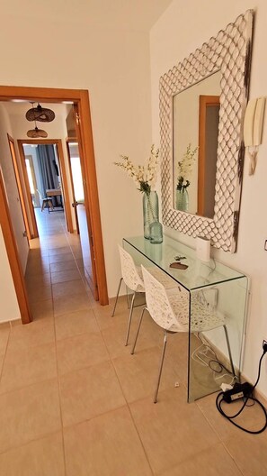 Interior - El Castillo Golf Salinas-wifi (CN)