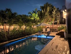 Pool - FLL Art District~Cozy~Pool Home~Close to Beach (Fort Lauderdale)