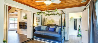 Walk to Boat Ramp: Texas Home Near Lewisville Lake