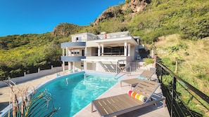 Uklassifisert bilde, 2 av 38, knapp