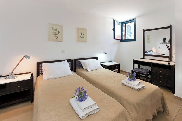 1 bedroom, iron/ironing board, bed sheets