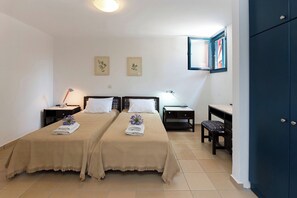 1 bedroom, iron/ironing board, bed sheets
