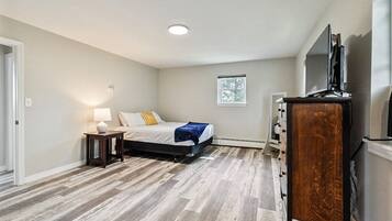 Desk, iron/ironing board, travel crib, WiFi