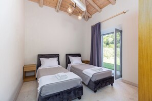 2 slaapkamers, een strijkplank/strijkijzer, wifi, beddengoed