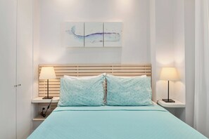 1 bedroom, iron/ironing board, WiFi, bed sheets - Studio No1, CasaNova, Corfu old town center (Corfu)