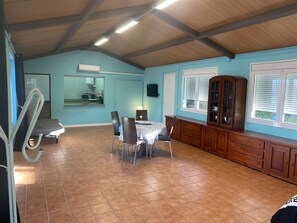 Dining - La Geneta Casa Vacacional Entre Viñas en el Penedés (CT)