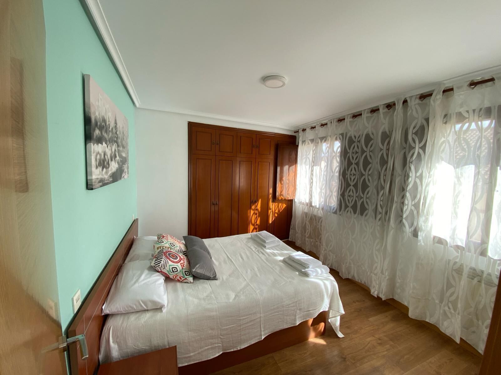 3 Schlafzimmer, Bügeleisen/Bügelbrett, WLAN, Bettwäsche