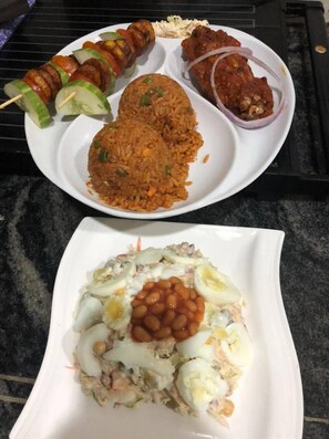 Free daily continental breakfast - Pinkish By Riava Bed & Breakfast Abuja (Abuja)