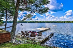 Property grounds - Castaway on Catfish. Accepting weekly reservations Friday - Friday (Eagle River)