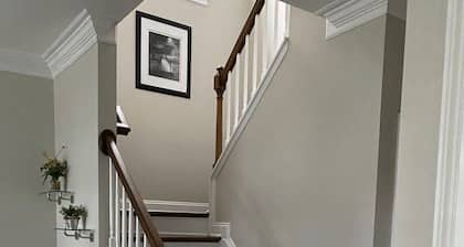 Davidson House - 3 beds 2.5 baths